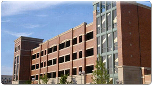 Oak Lawn Parking Garage